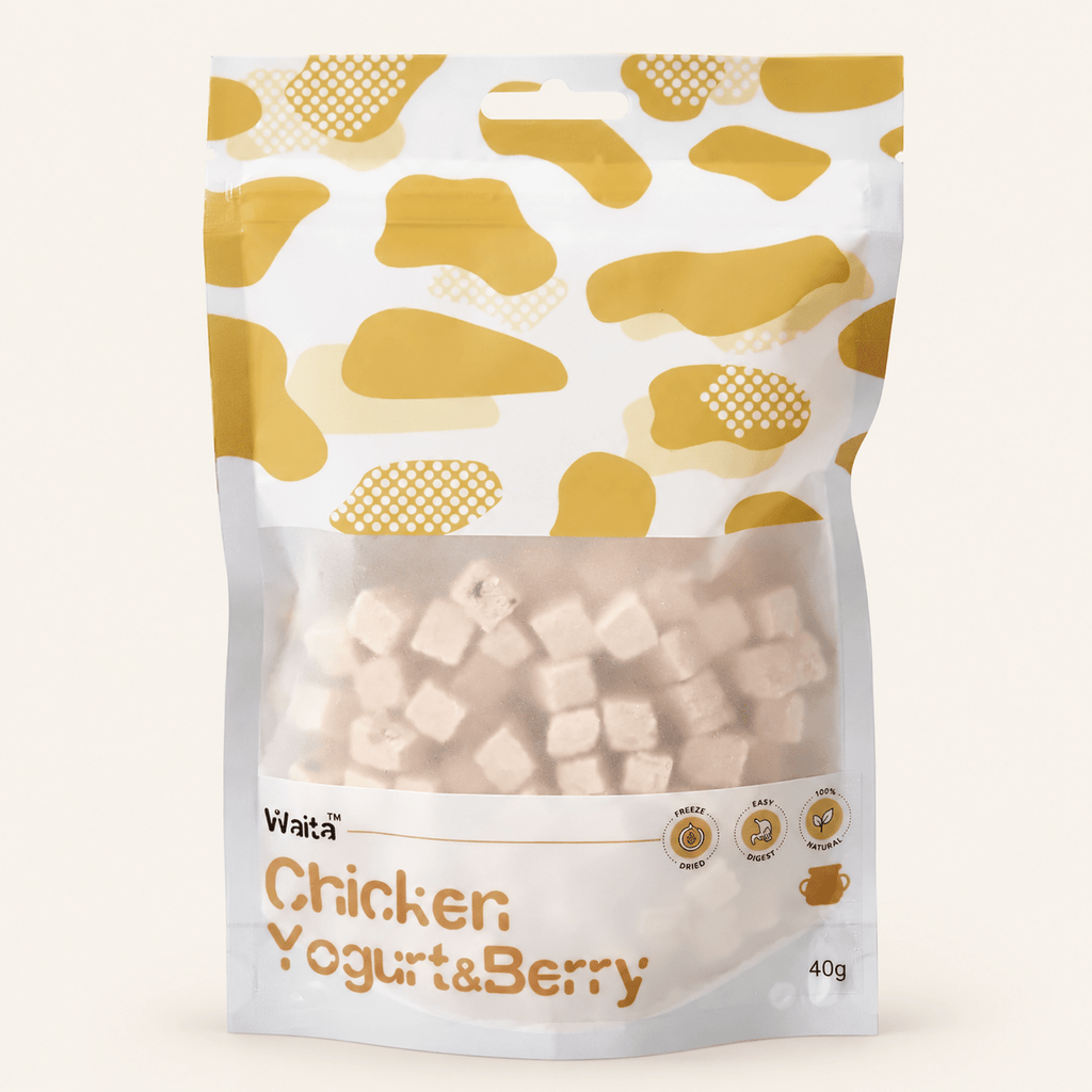Waita Chicken, Yogurt & Berry Freeze-Dried Treats 40g - Wild & Worthy UK